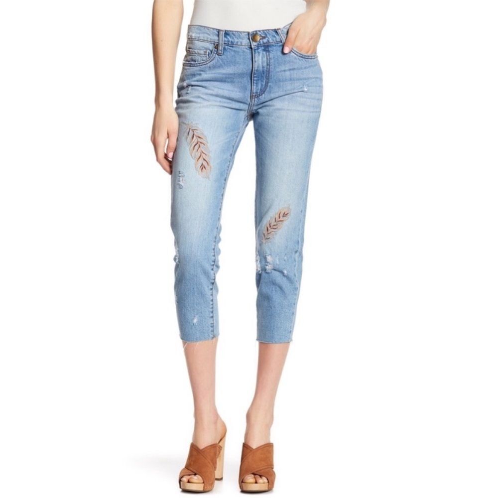 Kut from the Kloth Allie Crop Boyfriend Jeans Size 14 Frayed Hem Embroidered